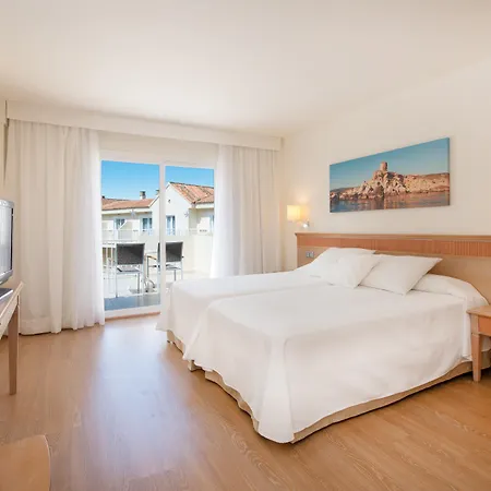 Iberostar Club Cala Barca - 4* Portopetro